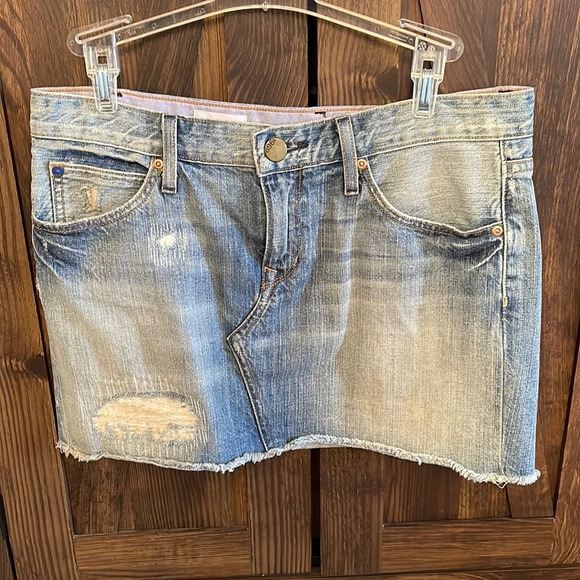 NWOT GAP denim distressed mini skirt - Picture 1 of 8